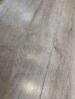 Panele laminowane Swiss Krono Dąb Saragossa — AC4 8mm - obrazek 6