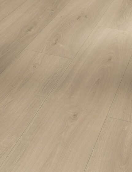 Panele laminowane PARADOR Basic 600, 4V Dąb Avant Szlifowany AC4 8mm 24h PREMIUM