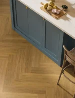 Panele Winylowe PARADOR Trendtime 3 jodełka, M4V Dąb Oxford Karmelowobrązowy 5mm Rdzeń SPC PREMIUM - obrazek 2