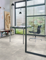 Panele PARADOR Modular ONE Hydron Oversize tile, 4V Beton Jasnoszary 5,5mm 100% wodoodporny PREMIUM - obrazek 5